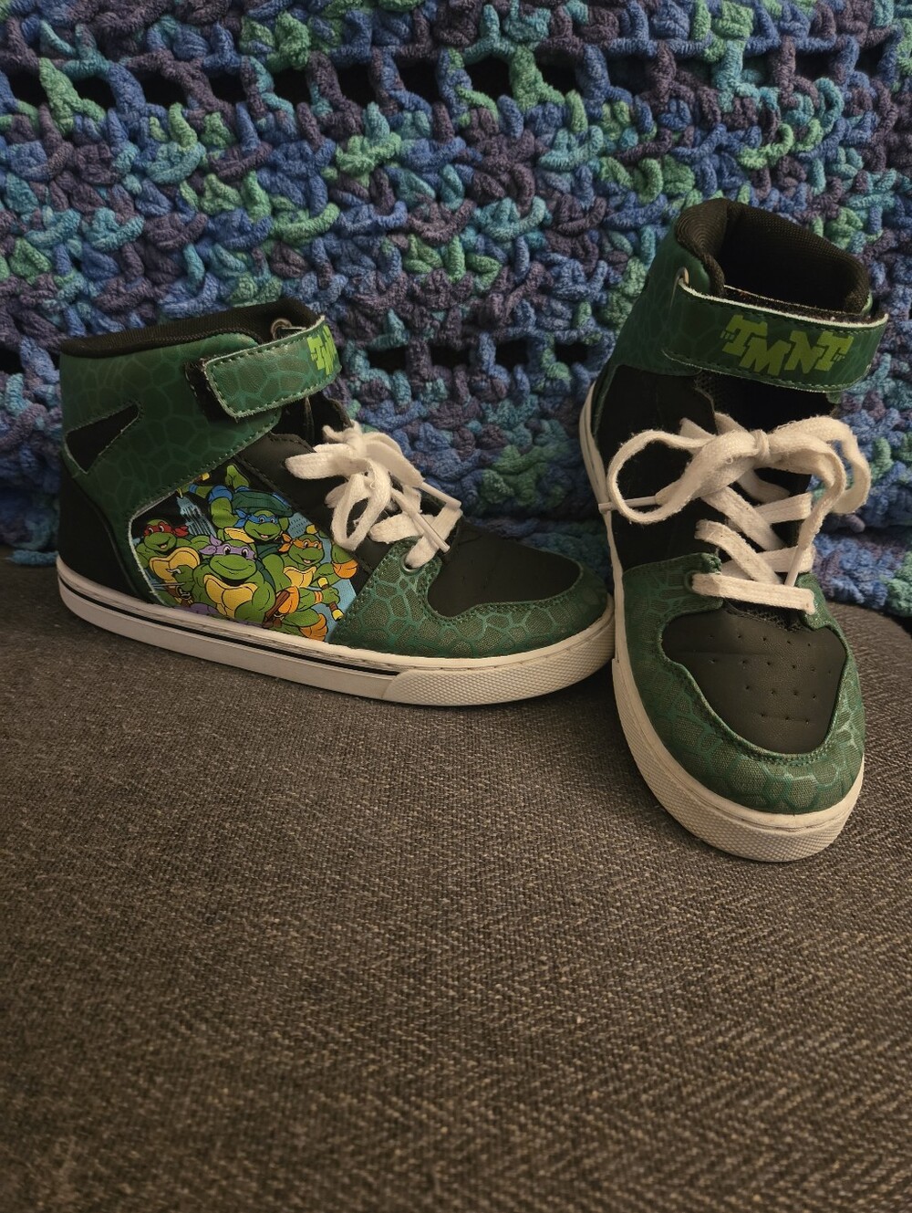 Tmnt High Top Sneakers Size 4